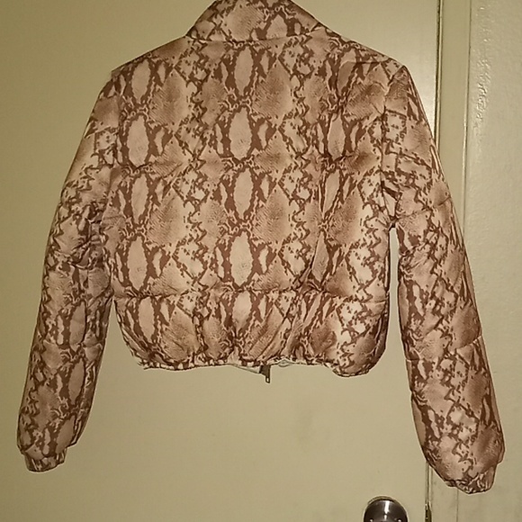 Jacket - Picture 5 of 5